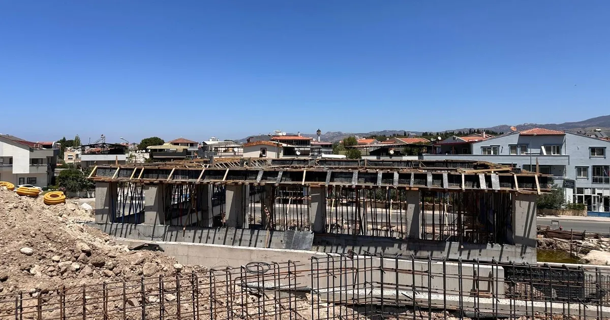 Dikilide yeni itfaiye hizmet binasi yukseliyor 3CNvgd22