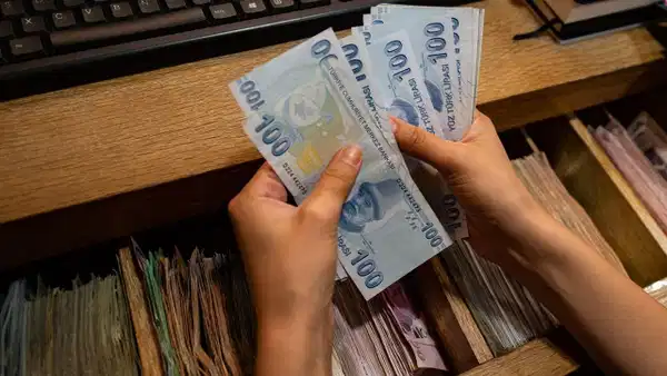 Milyonlarin gozu o tarihte zamli memur ve emekli maaslari ne zaman yatacak 7xvq1AKw